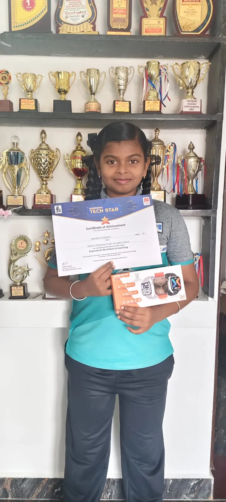 Chitti student Sherlin with her project